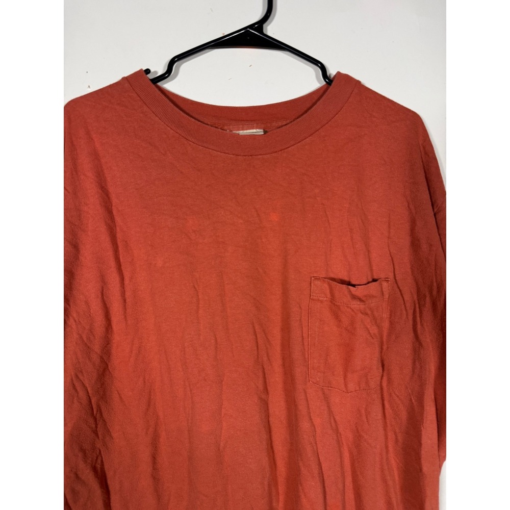 Vintage Banana Republic Safari & Travel Pocket T-Shirt Red Mens L Made in USA